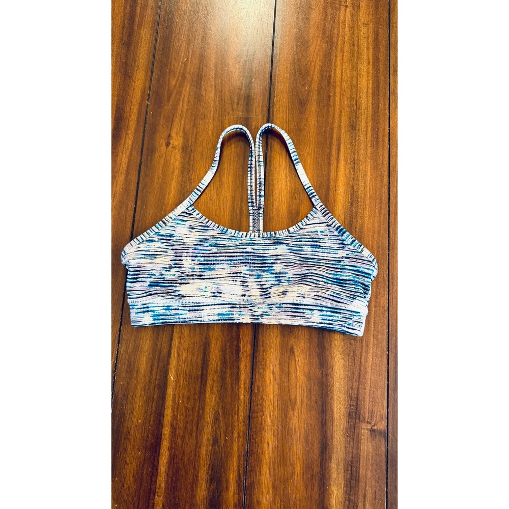 Lululemon Sports Bra Racerback Striped Yoga Workout Top Blue White‎ Size Small